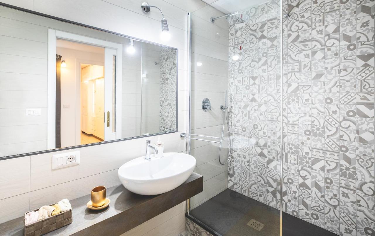 Apartamento Roma 93 Cagliari Exterior foto